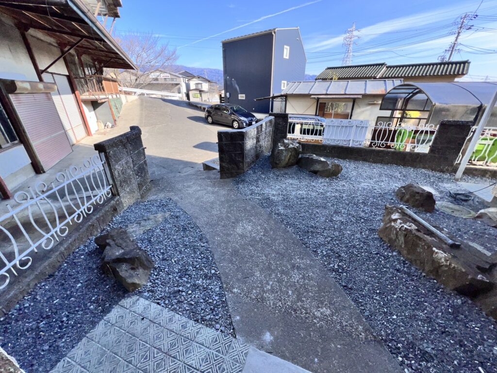 東栄町戸建