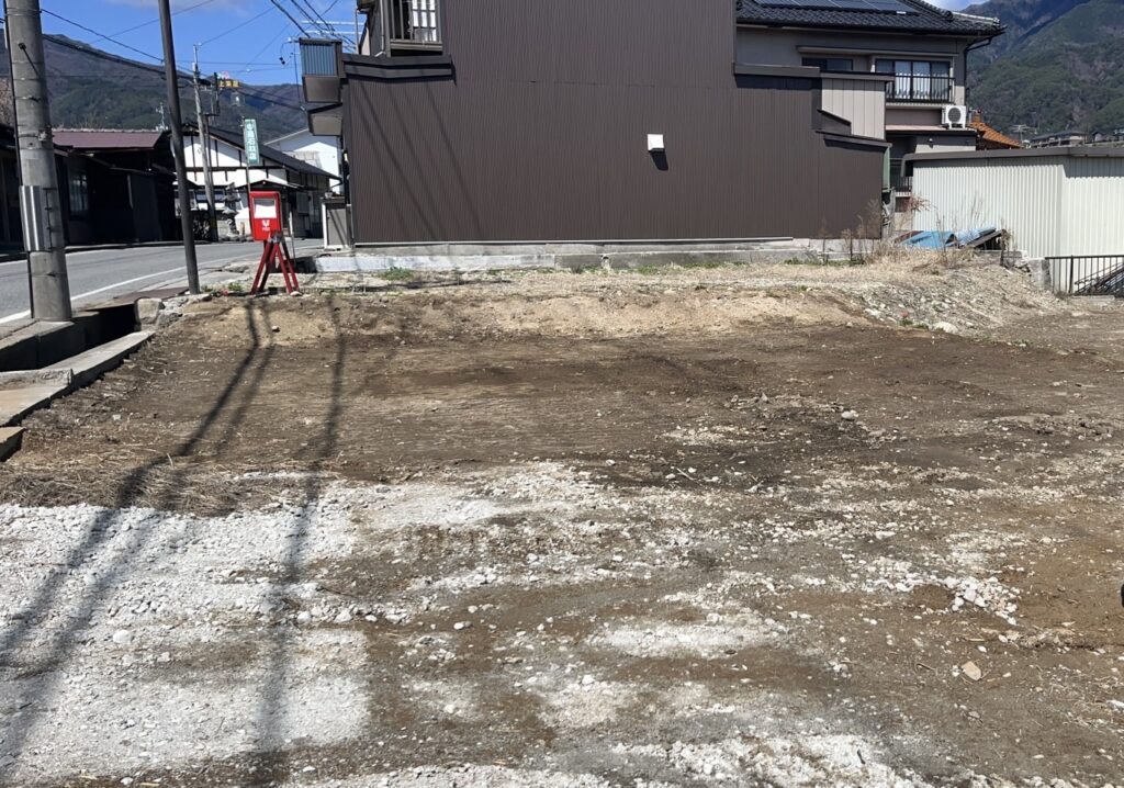 飯田市鼎上茶屋A