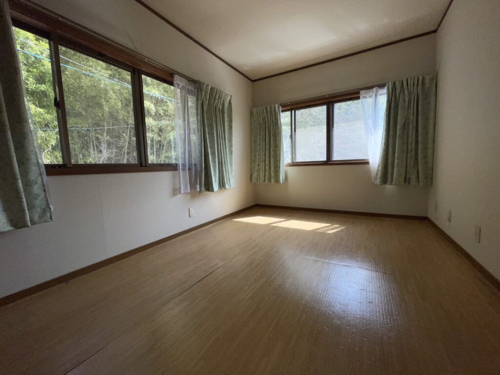 山本戸建